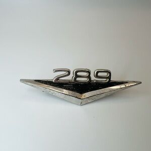 Vintage Ford 289 Fender Emblem Badge Chrome V8 Script OEM